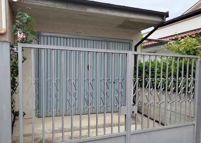 Holiday home La Castellina 23